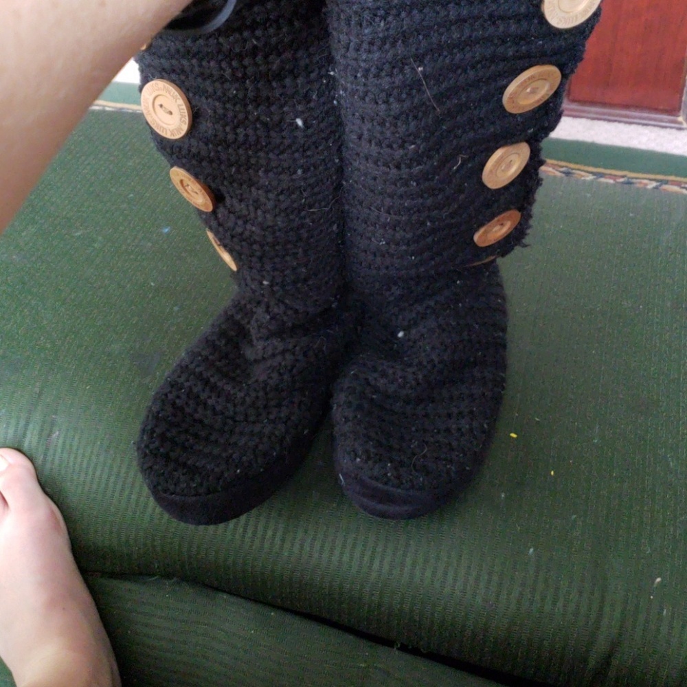 Muk luk slippers